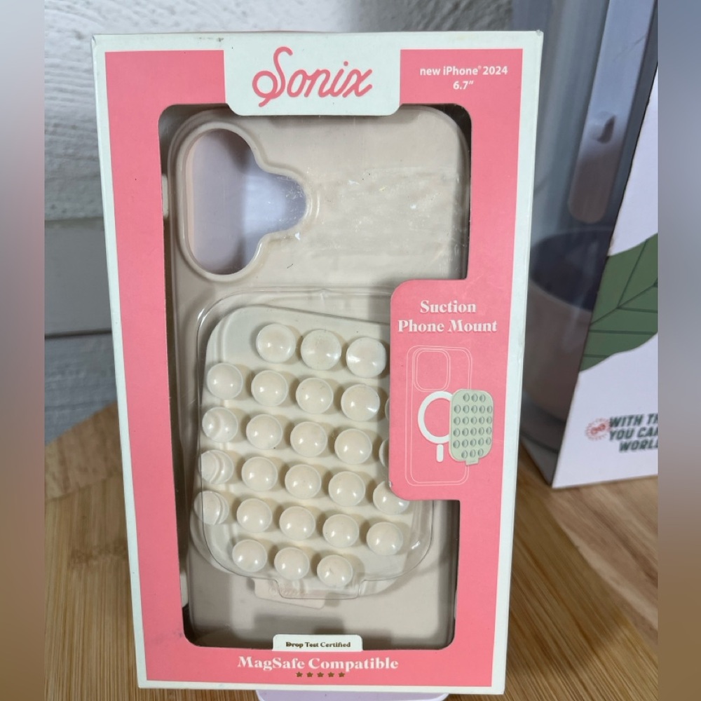 Sonix Beige Phone Case with Suction Mount Apple iPhone 2024 6.7 in